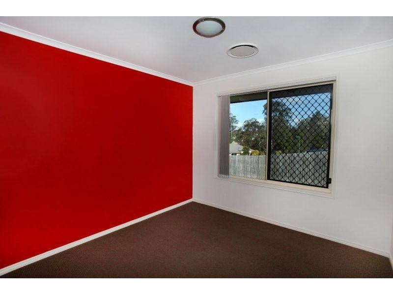 84 Gympie View Drive, Southside QLD 4570