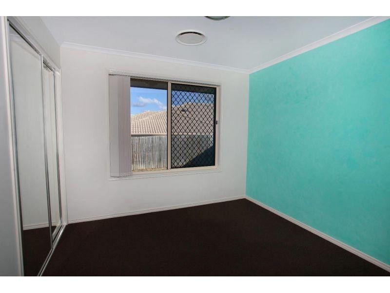 84 Gympie View Drive, Southside QLD 4570