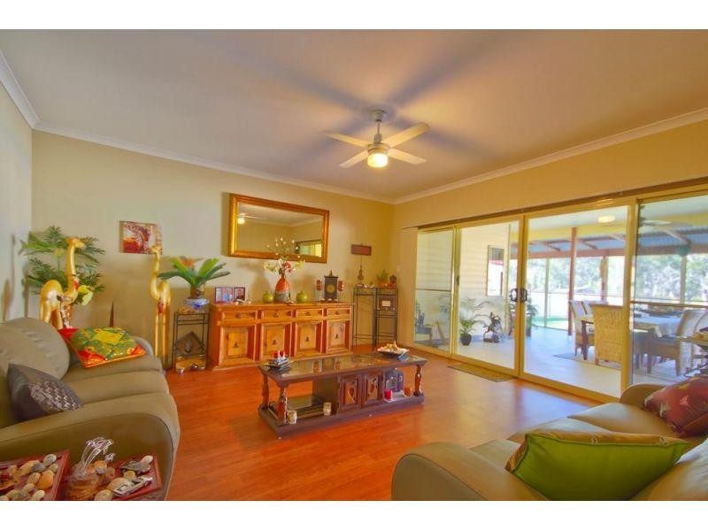 21 Endeavour Drive, Cooloola Cove QLD 4580