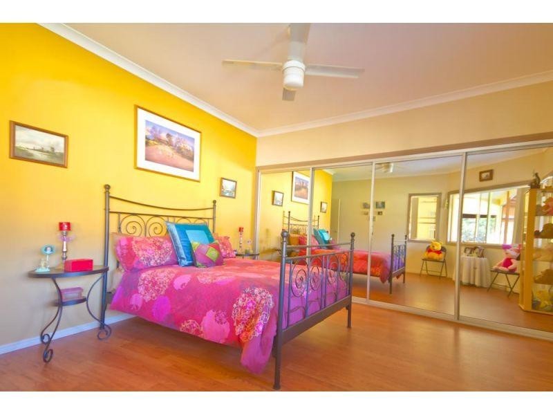 21 Endeavour Drive, Cooloola Cove QLD 4580
