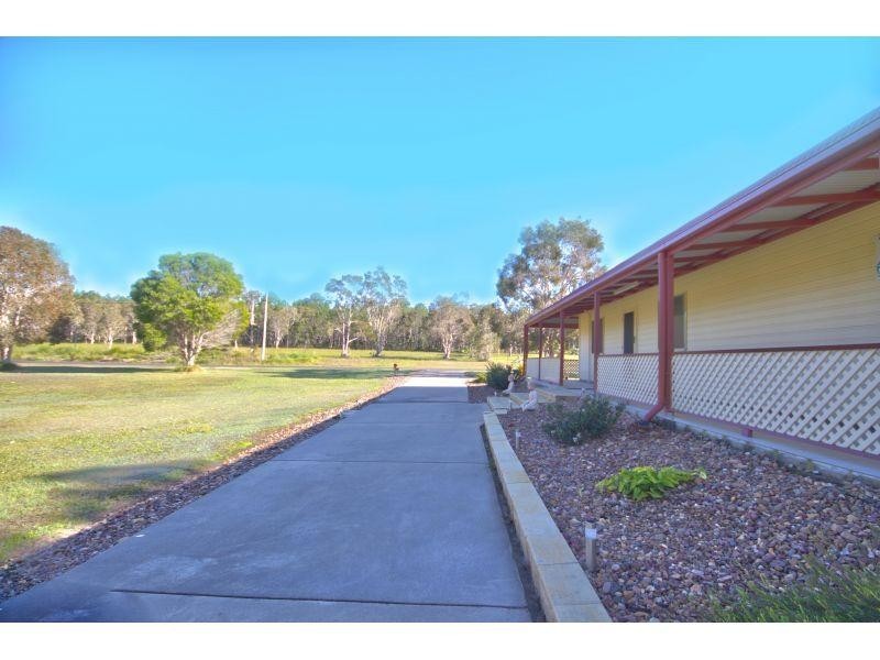 21 Endeavour Drive, Cooloola Cove QLD 4580