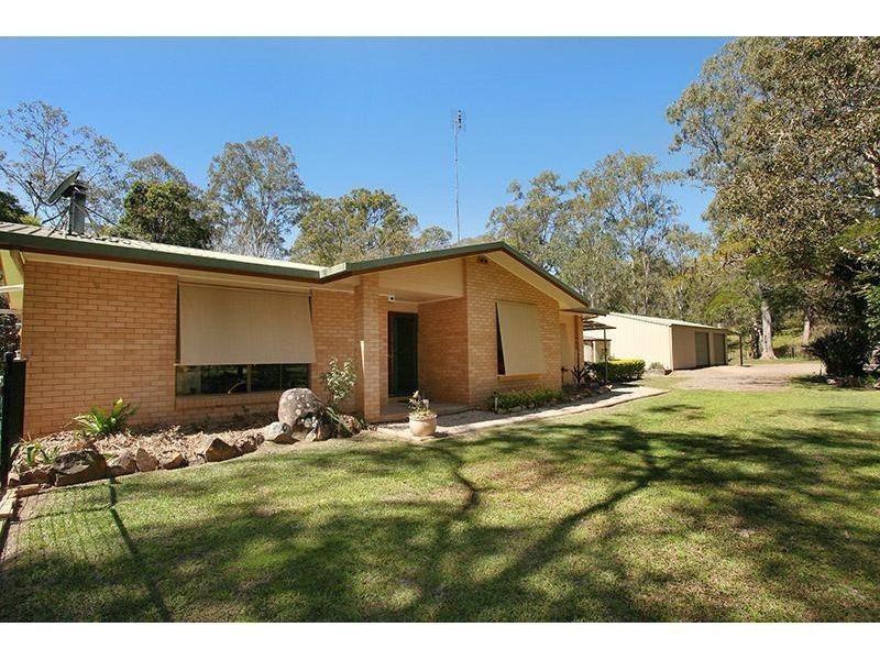 29 Hartwig Road, Mothar Mountain QLD 4570