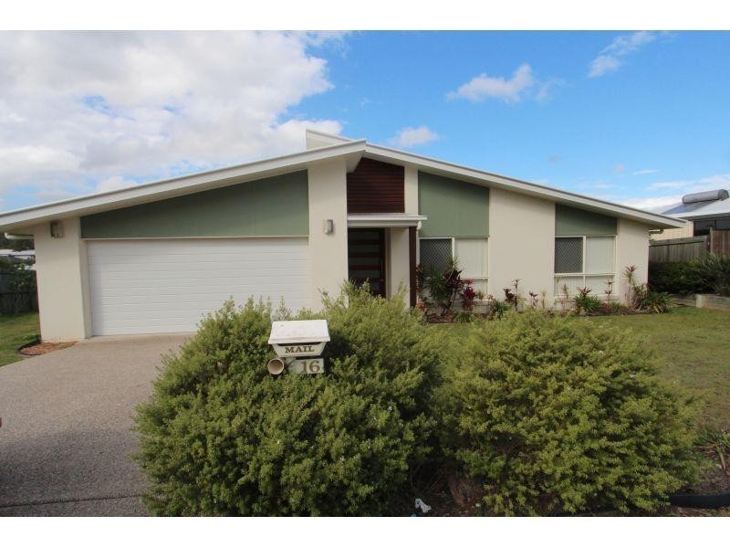 16 St Andrews Crescent, Gympie QLD 4570