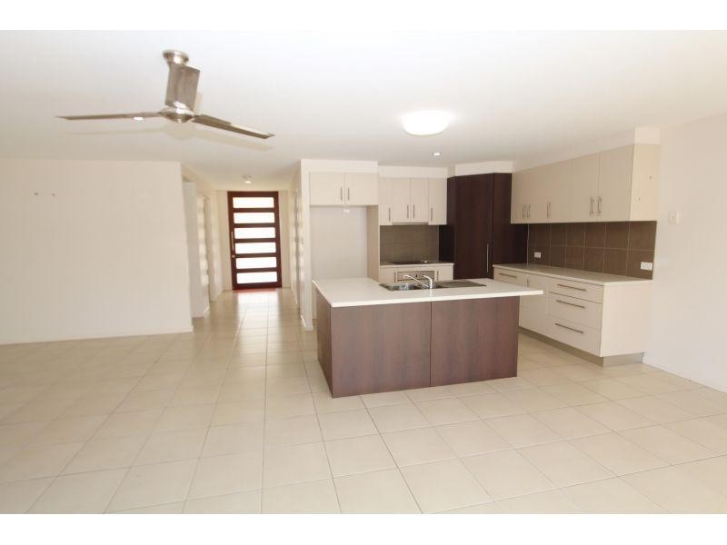 16 St Andrews Crescent, Gympie QLD 4570