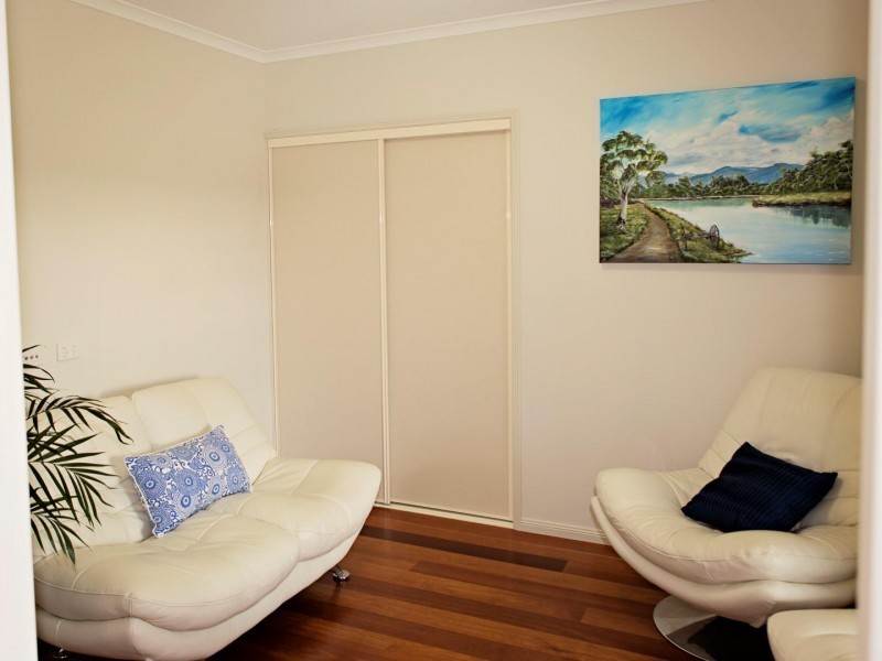 32 Directors Circuit, Jones Hill QLD 4570