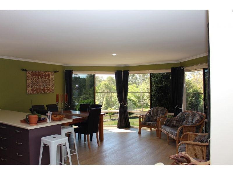 10 Sturgess Road, Pie Creek QLD 4570