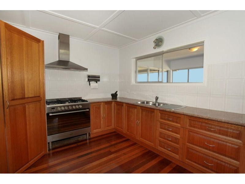 178 Hood Road, Veteran QLD 4570