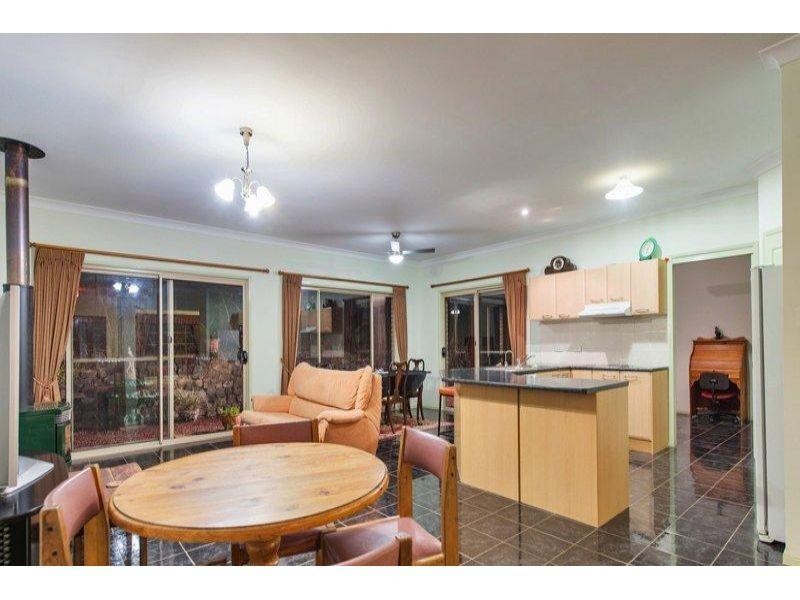 77B Waterfall Drive, Wongawallan QLD 4210