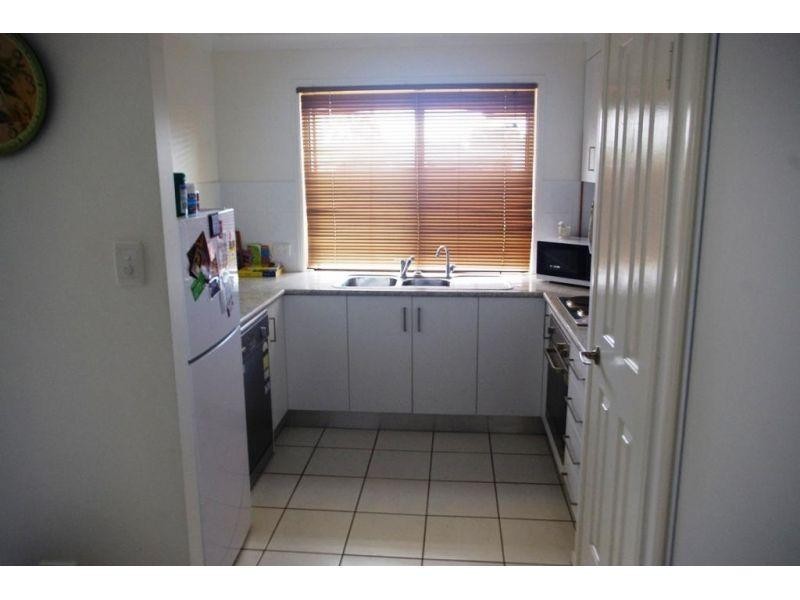 32 Greenview Road, Wondai QLD 4606