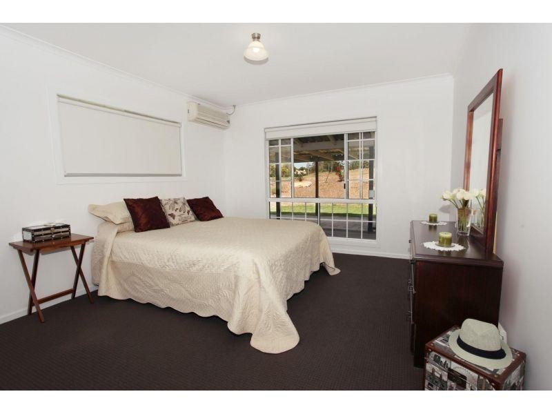 136 Green Trees Road, Pie Creek QLD 4570