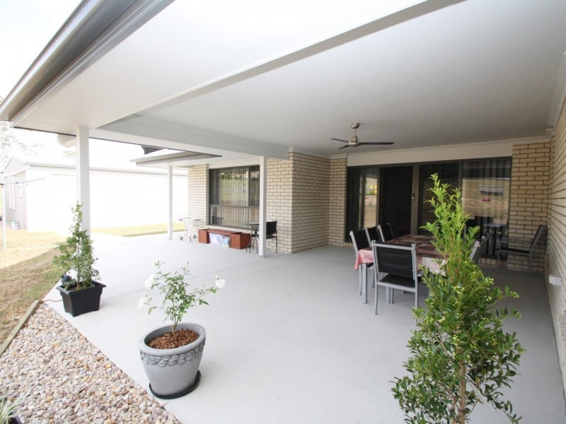 24 Snowgum Avenue, Pie Creek QLD 4570