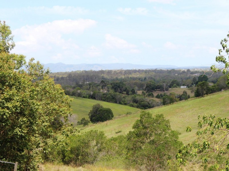 148 Rammutt Road, Chatsworth QLD 4570