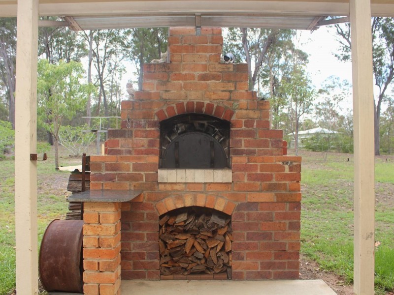 34 Banksia Road, Bells Bridge QLD 4570