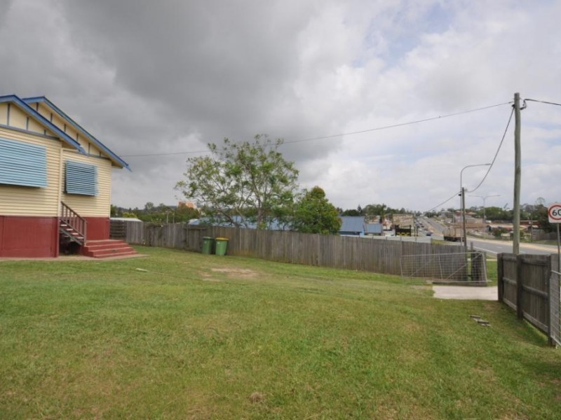 30 Violet st ( Bruce Highway), Gympie QLD 4570