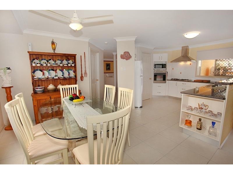 26 Kanimbla Avenue, Cooloola Cove QLD 4580