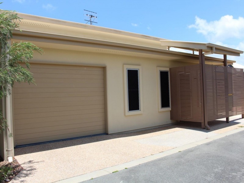 2/20 Gympie Road, Tin Can Bay QLD 4580