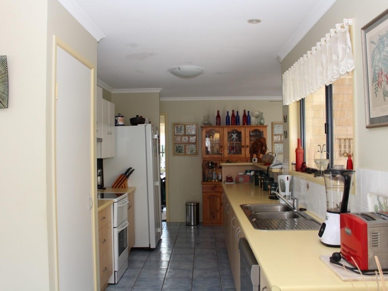 7 Zealous Court, Cooloola Cove QLD 4580
