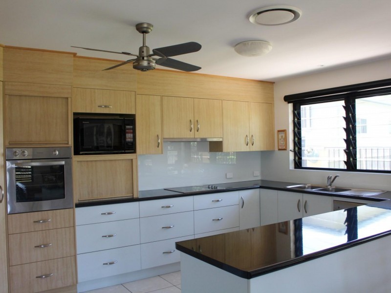 62 Esplanade, Tin Can Bay QLD 4580