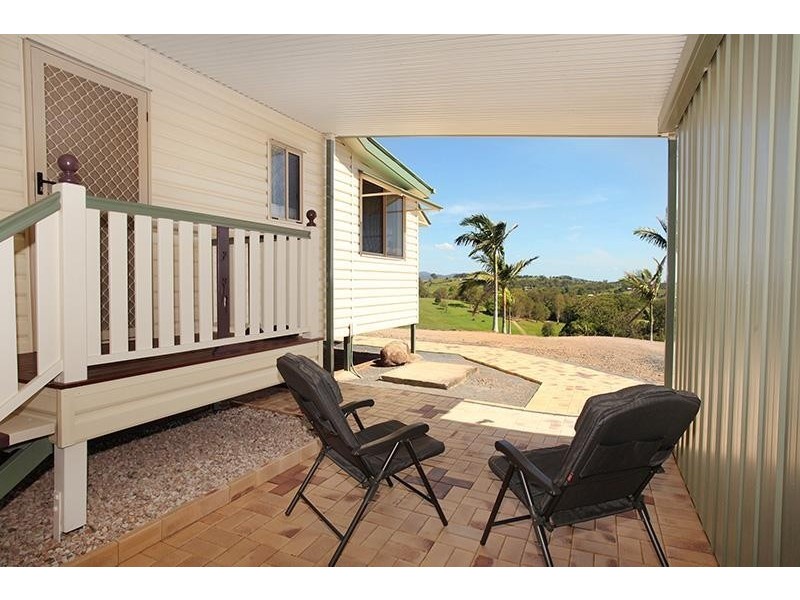 40 Ash Road, Canina QLD 4570