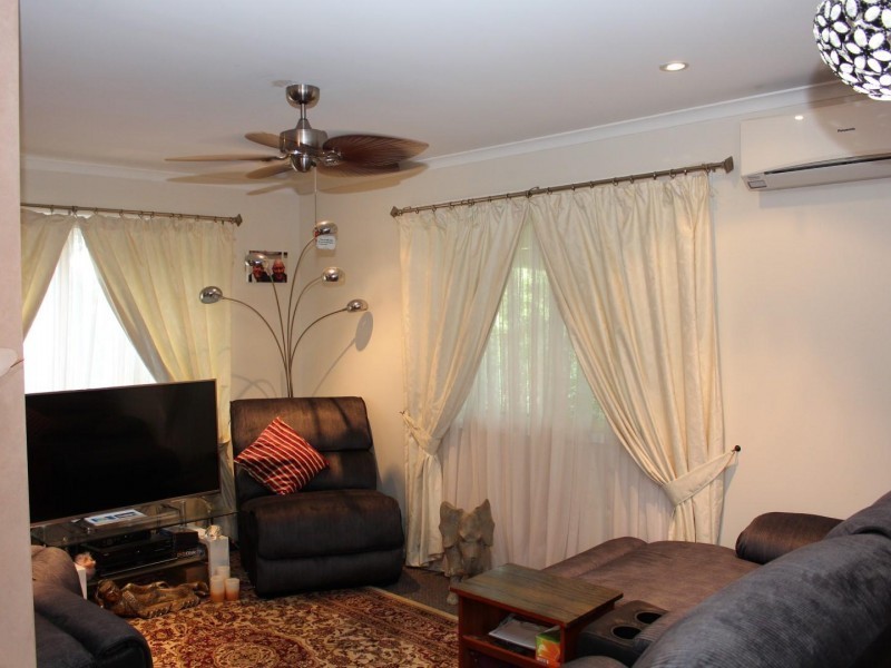 34 Kabi Cres, Widgee QLD 4570