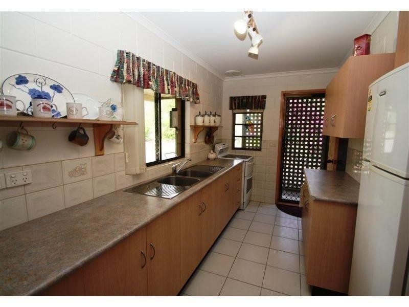 145 Cliff Jones Road, Curra QLD 4570