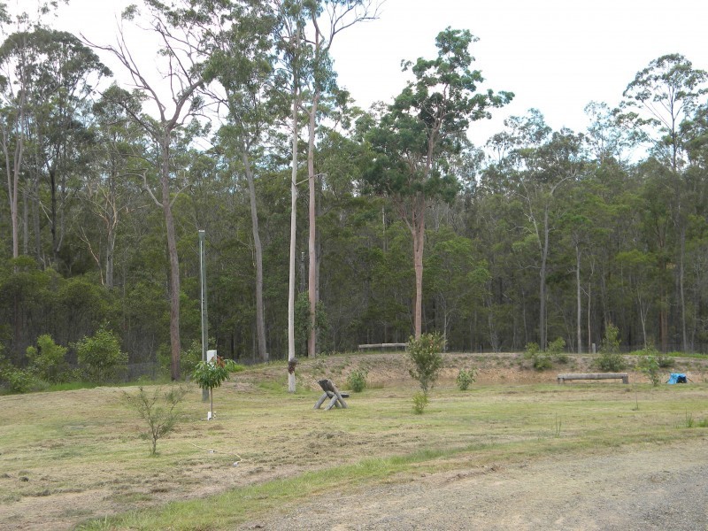 164 Green Rd, Glenwood QLD 4570