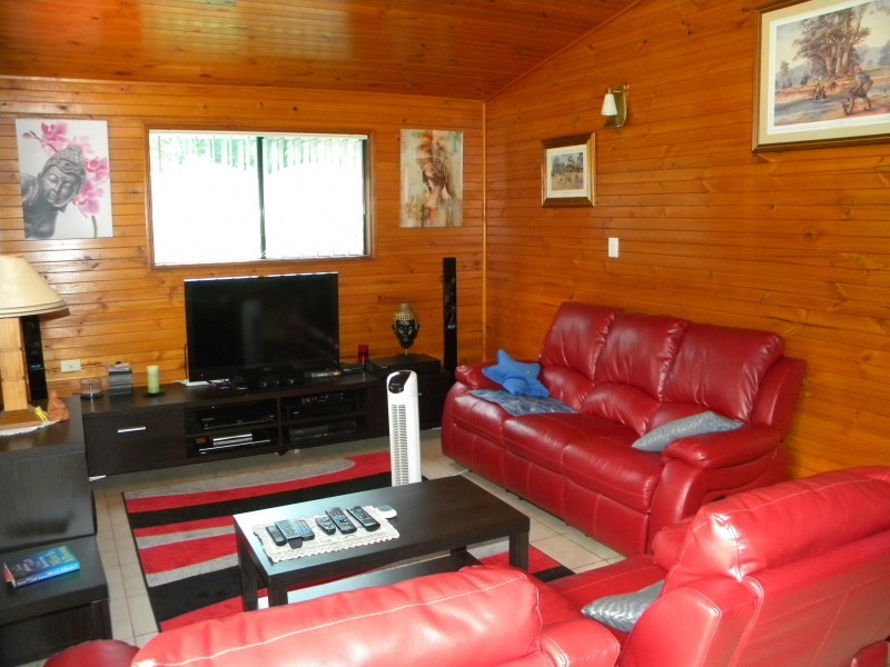 407 Arborfive Rd, Glenwood QLD 4570