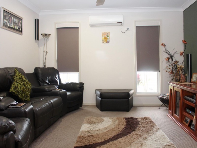 32 Willow Grove Road, Southside QLD 4570