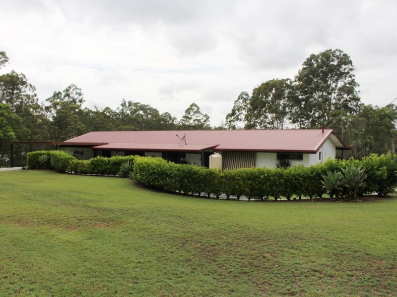 12 Groves Road, Araluen QLD 4570