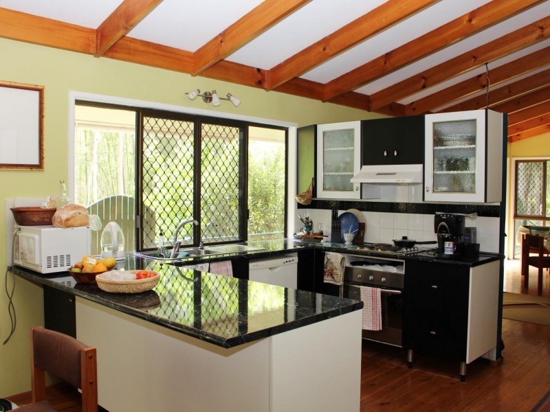 23 Minya Road, The Palms QLD 4570