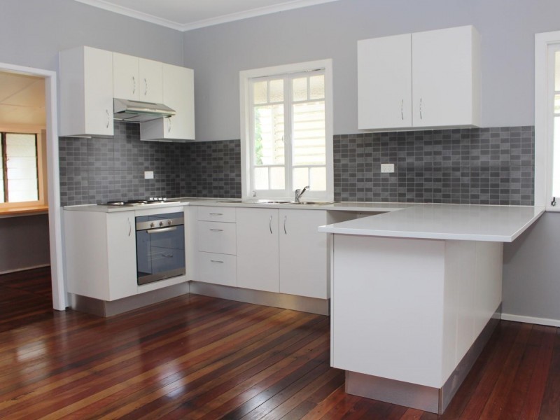 37 Noosa Road, Monkland QLD 4570
