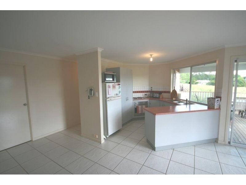 55 Mackenzie Rd, Tamaree QLD 4570