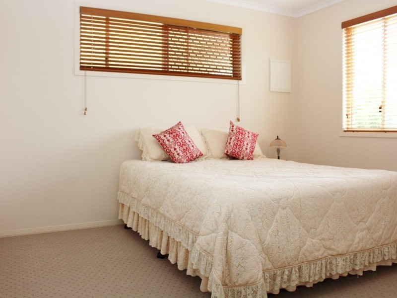 91 Exhibition Road, Southside QLD 4570