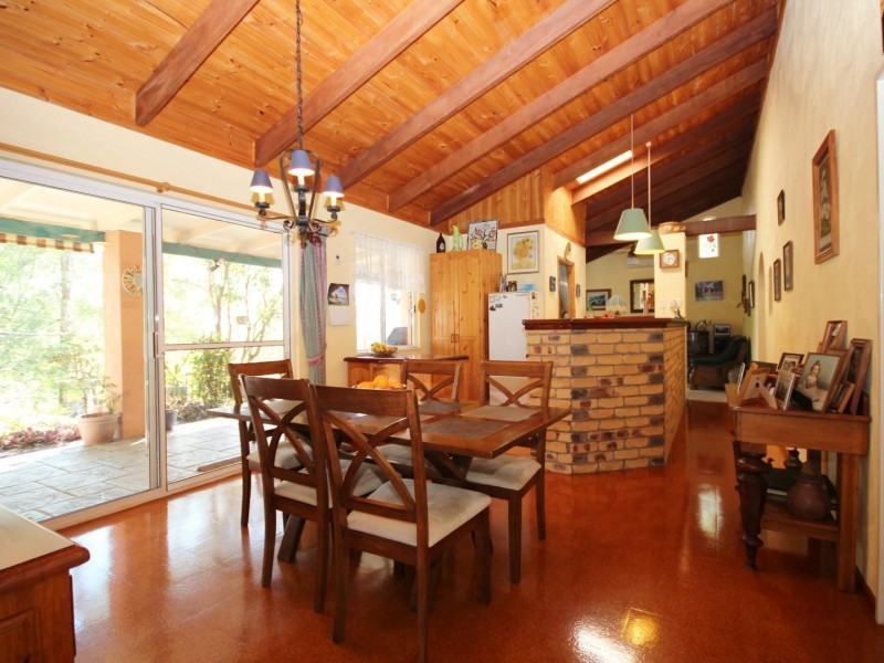 155 Thomas Rd, Curra QLD 4570