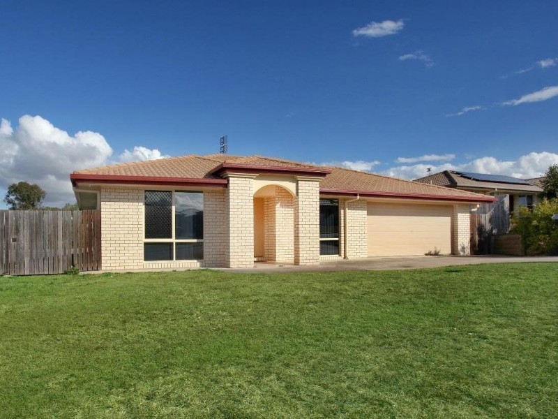 84 Gympie View Drive, Southside QLD 4570