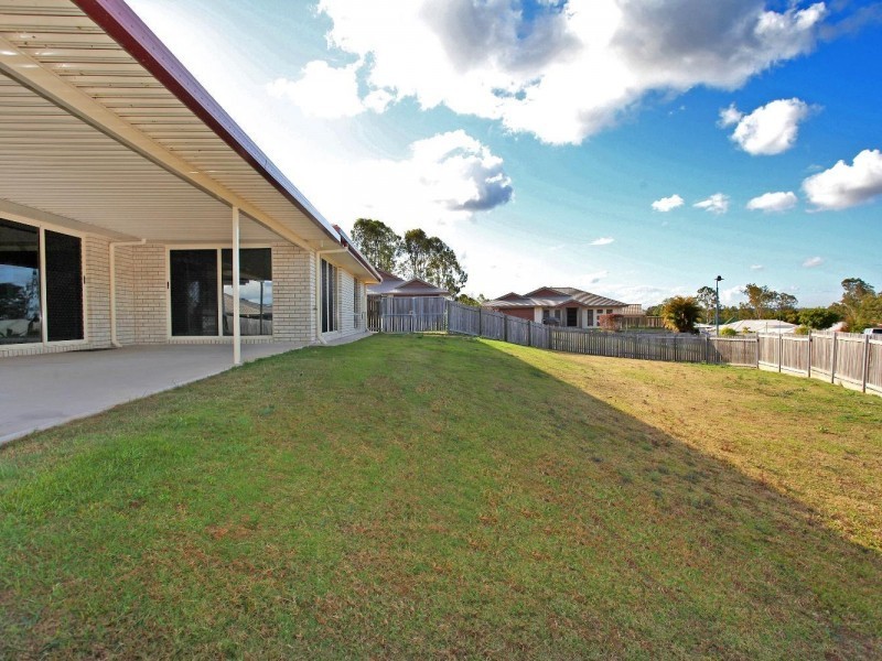 84 Gympie View Drive, Southside QLD 4570