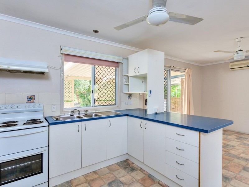 8 Gene Court, Victory Heights QLD 4570