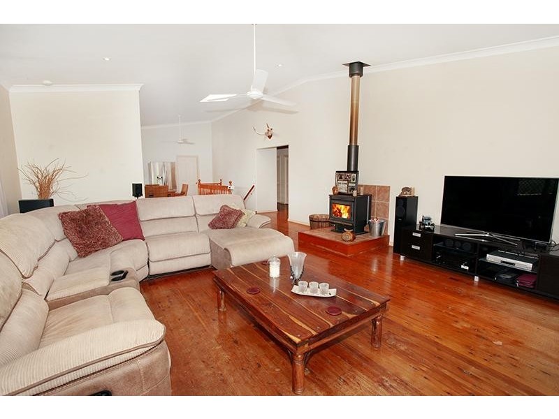 483 Coles Creek Road, Cooran QLD 4569