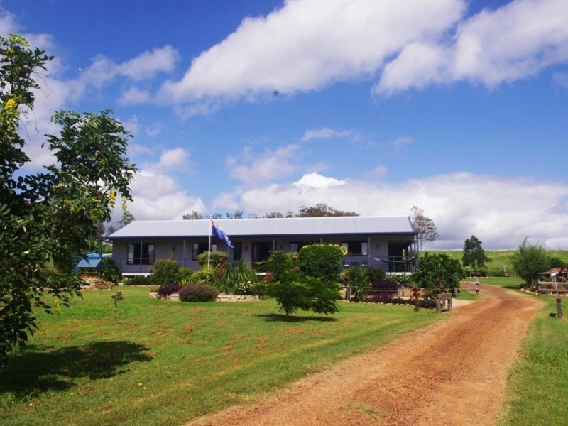 76 Chamberlain Street, Woolooga QLD 4570