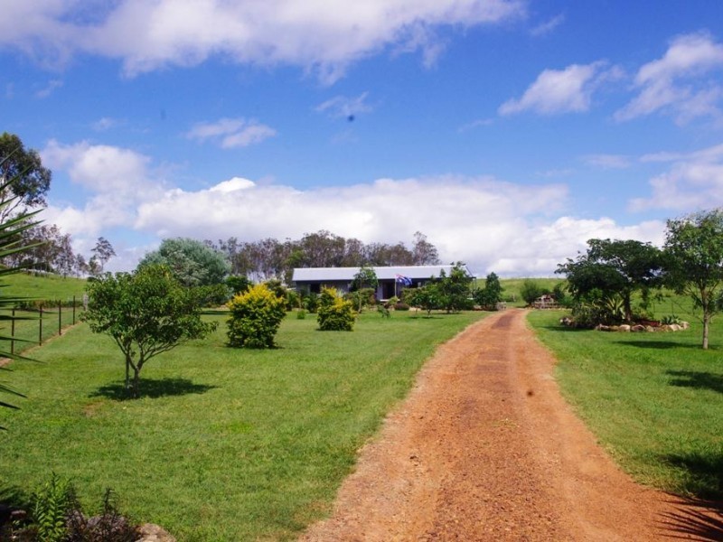 76 Chamberlain Street, Woolooga QLD 4570