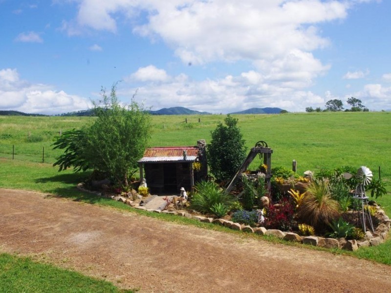 76 Chamberlain Street, Woolooga QLD 4570