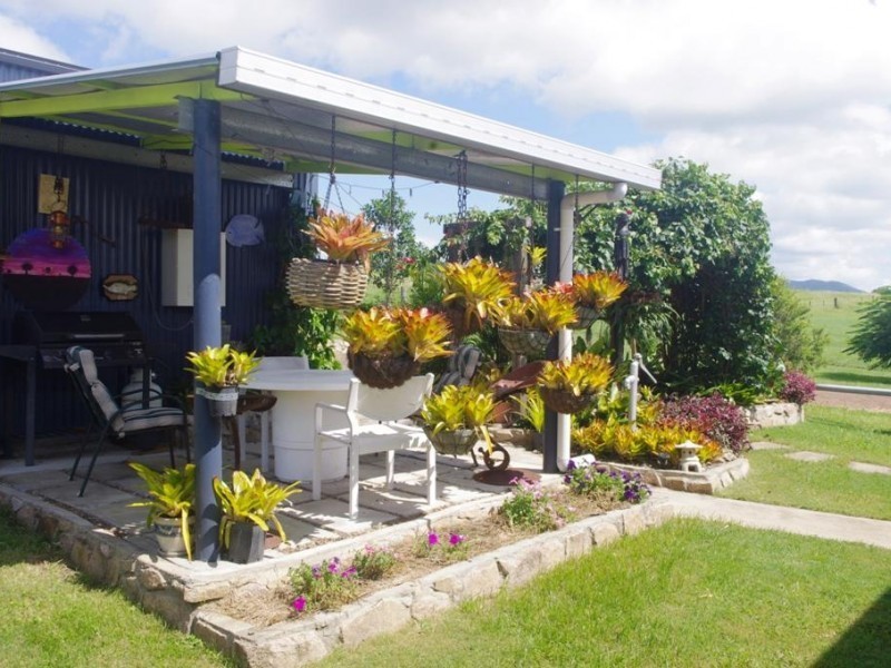 76 Chamberlain Street, Woolooga QLD 4570