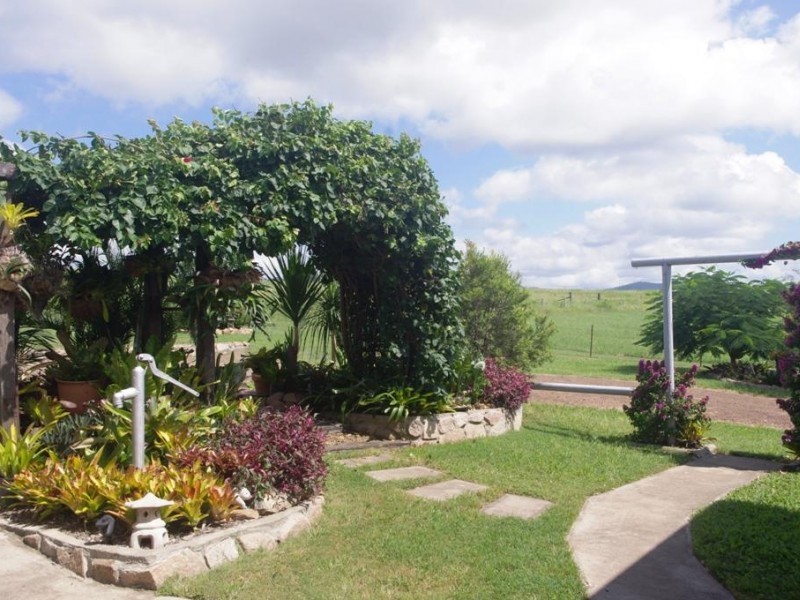 76 Chamberlain Street, Woolooga QLD 4570