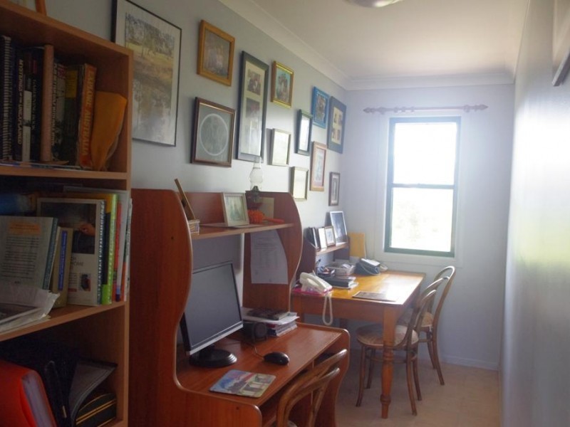 76 Chamberlain Street, Woolooga QLD 4570