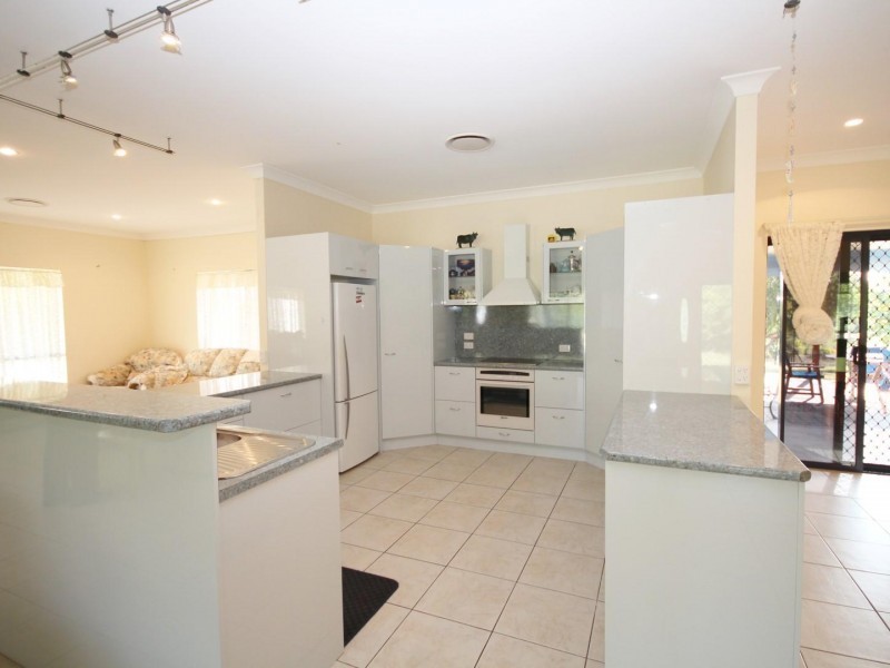 16 Conway Court, Glastonbury QLD 4570