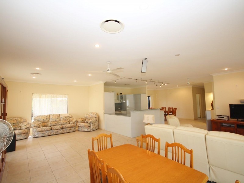 16 Conway Court, Glastonbury QLD 4570