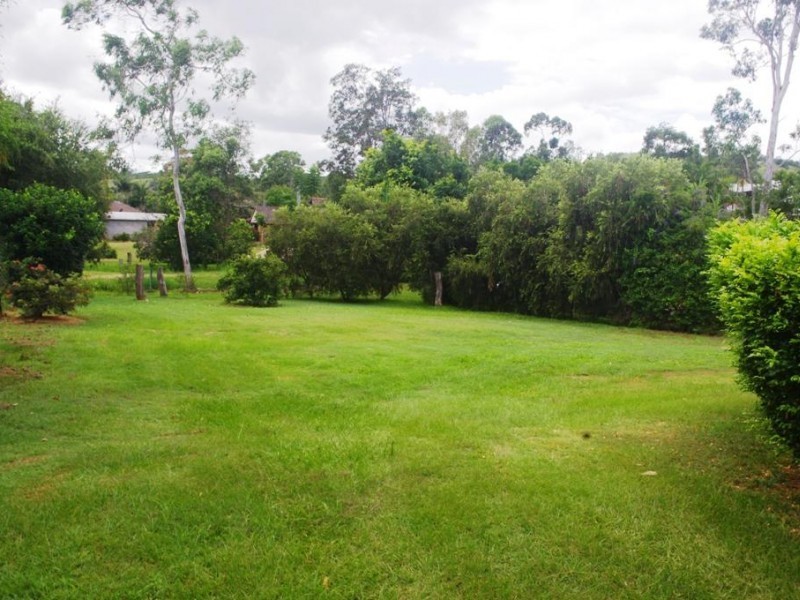 27 Mary Street, Amamoor QLD 4570