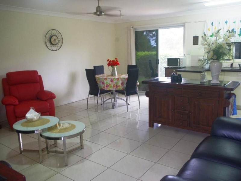 27 Mary Street, Amamoor QLD 4570