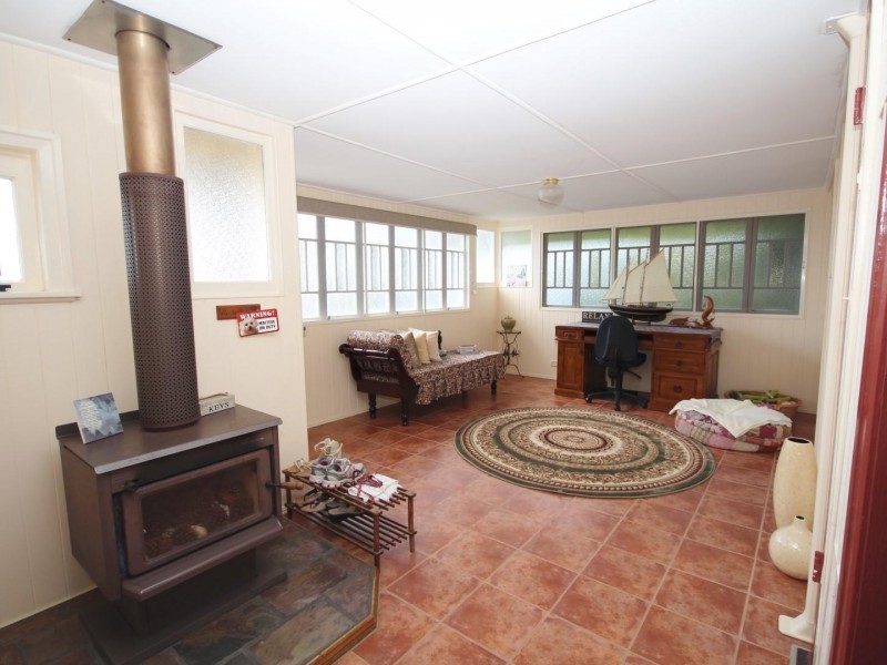 16 Beaconsfield Street, Gympie QLD 4570