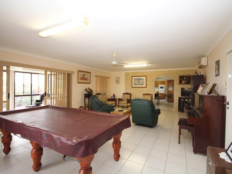 99 McIntosh Creek Road, Jones Hill QLD 4570